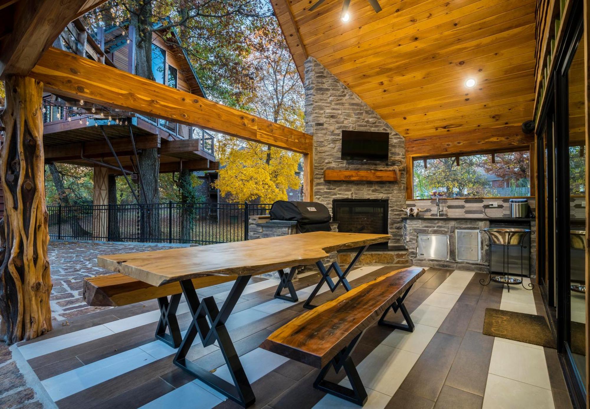 The Tree House In Бентънвил Екстериор снимка